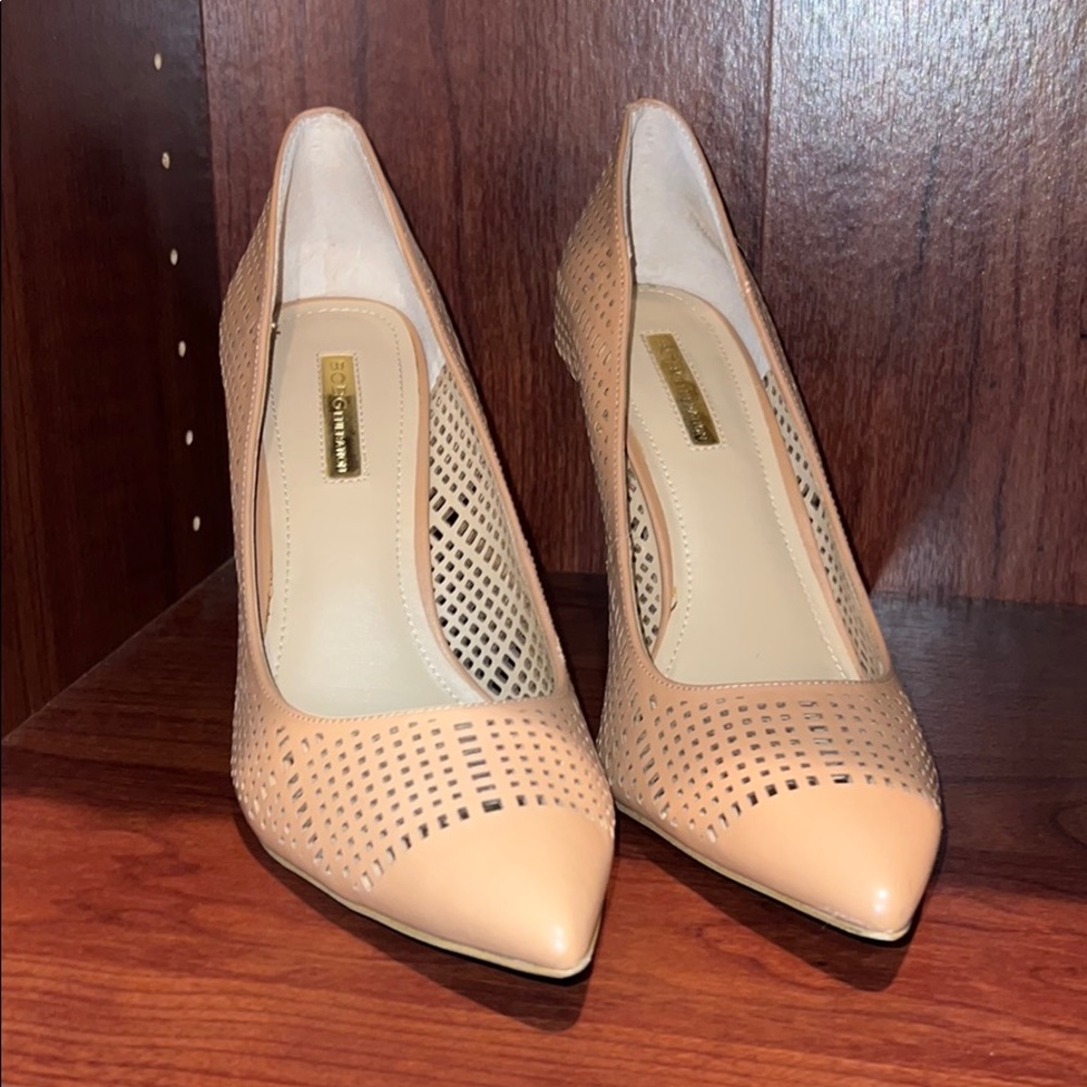DKNY Heels